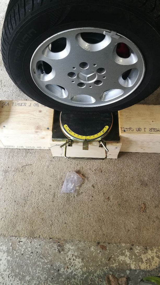 iiQF2J.jpg