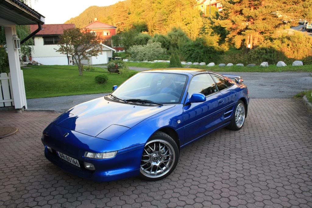 mr2cam1.jpg