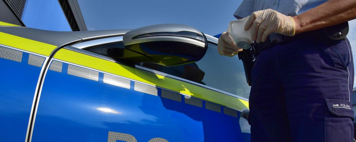 Die Polizei überprüft die nächtlichen Ausgangssperren in Mannheim, Pforzheim und weiteren Kreisen in Baden-Württemberg.