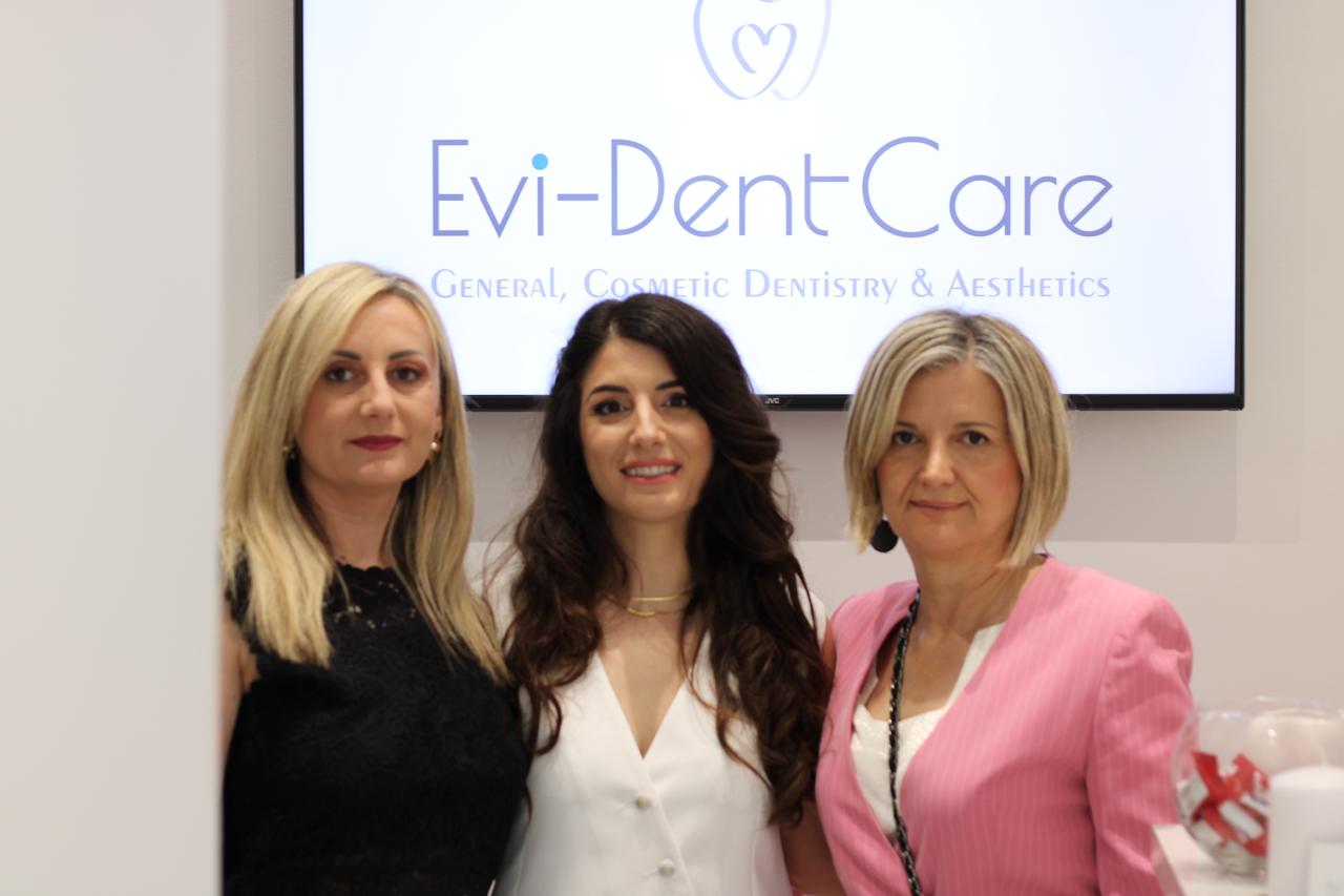 Λεπτομέρεια εξοπλισμού ιατρείου