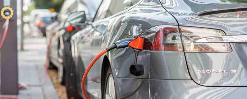 Dem Tesla Werk in Grünheide drohen massive Verzögerungen - warum die Digitale Welt nicht warten kann...