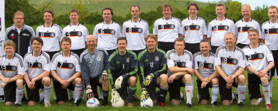 Fussball Die Nationalmannschaft Der Burgermeister Kommunal
