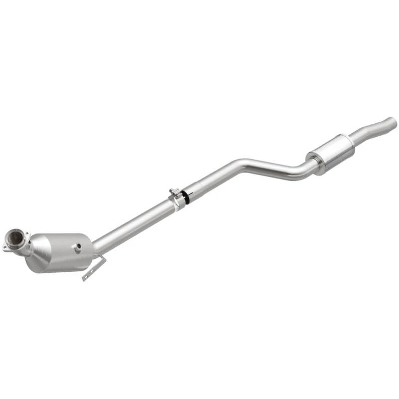 MagnaFlow 11-12 Mercedes-Benz C300 3.0L OEM-Grad-Direktfit-Katalysator