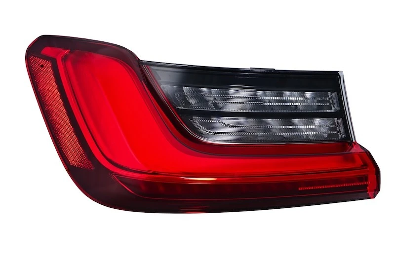 Hella 2019-2021 BMW 330i Linkes Rücklicht