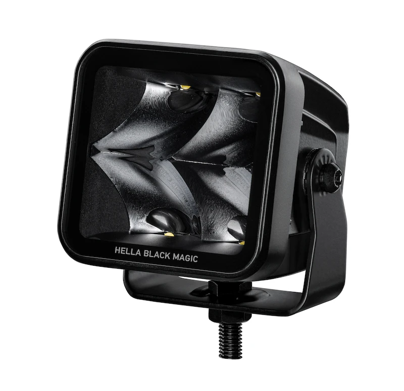 Hella Universelles Black Magic 3,2-Zoll-LED-Würfel-Kit - Spot-Strahl