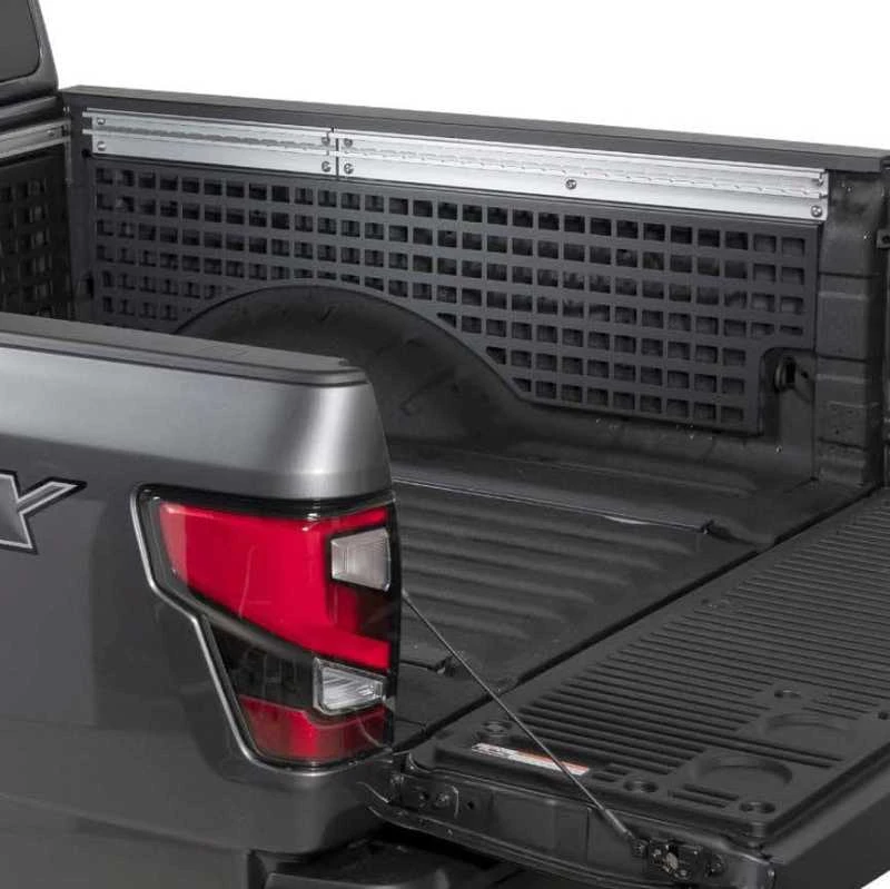 Putco 16-21 Nissan Titan/Titan XD - 5,7ft (Kurze Box) Molle Beifahrerseite Panel