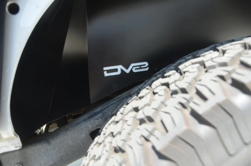 dv8-offroad_INFEND-01RB-67931be6e459d