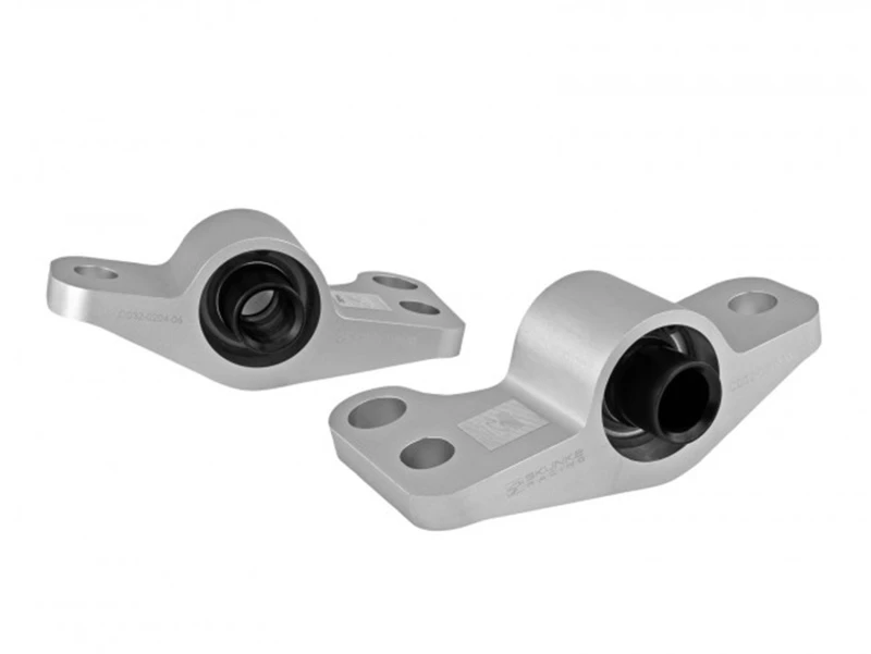 Skunk2 96-00 Honda Civic Vordere sphärische Bushing-Konformitätsbracket - Klar