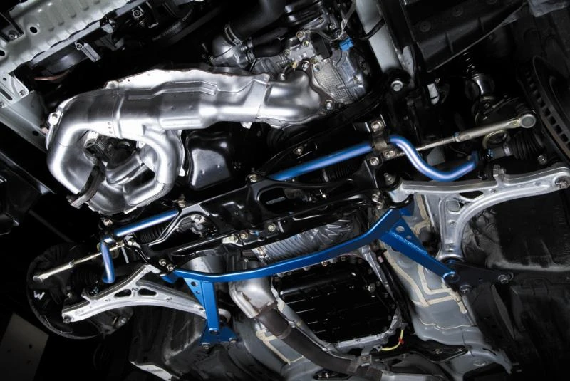 Cusco Vorderer Stabilisator für Subaru Legacy GT und 08+ WRX GH8 Turbo-Modelle