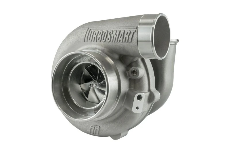 Turbosmart Ölgekühlter 6870 V-Band Einlass/Auslass A/R 0,96 Externe Wastegate TS-1 Turbolader