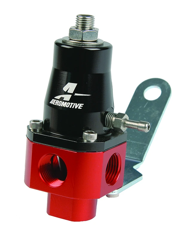 Aeromotive Universeller Bypass-Regler - 3-Port 3/8in NPT