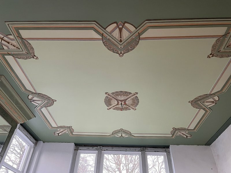 Restauratie en reconstructie Art Nouveau plafond boerderij Drenthe