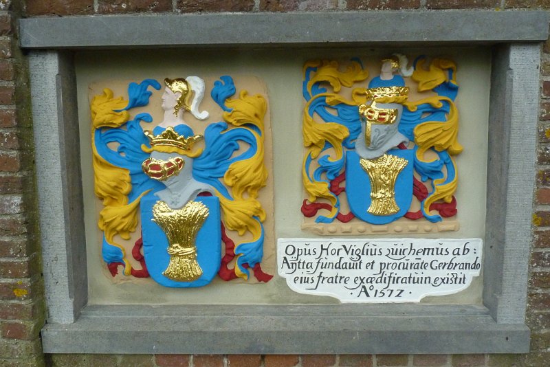 Restauratie polychromie wapenschilden in opdracht van de Nicolaes Tsjerke Swichum