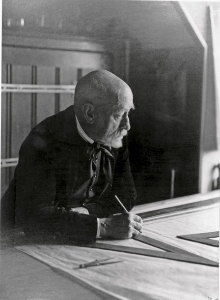 H.P. Berlage aan de tekentafel