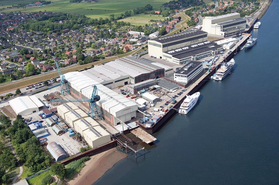 FR. LÜRSSEN WERFT GMBH & CO. KG FR. LÜRSSEN WERFT GMBH & CO. KG