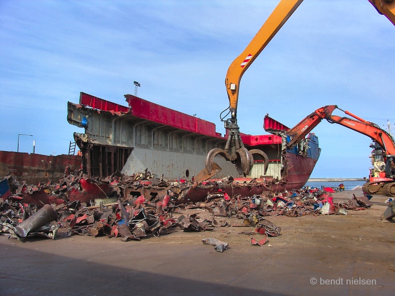FORNAES SHIP RECYCLING FORNAES SHIP RECYCLING