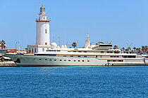 KINGDOM 5-KR — Service Ship, Saudi Arabia flag, built 1980
