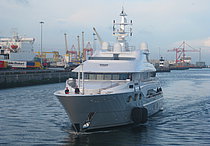 FORTUNATE SUN — Pleasure Craft, Cayman Islands flag, built 2003