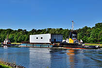 LEOPARD — Tug, The Republic of Vanuatu flag, built 1969