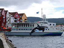 MILJODRONNINGEN — Passenger Ship, NORWAY flag, built 1976