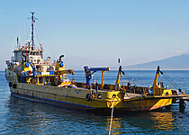 BILLTON — Offshore Vessel, Italy flag, built 1982