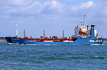 ANGAS — Gas Tanker, RUSSIAN FEDERATION flag, built 1984