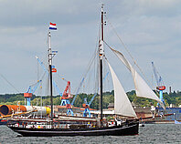 IRIS — Pleasure Craft, NETHERLANDS flag, built 1916