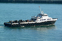 YACHT 7 EXPRESS — Offshore Vessel, UNITED ARAB EMIRATES flag, built 1986