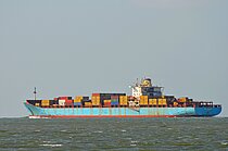 MSC LEANNE — Container Ship, PANAMA flag, built 1989