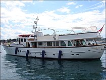 HEAVENLY DAZE — Pleasure Craft, United Kingdom of Great Britain and Northern Ireland flag, built 1972