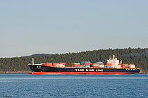 YM AMERICA — Container Ship, TAIWAN flag, built 1992