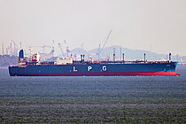 SEARAMBLER — Gas Tanker, PANAMA flag, built 1991