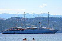 CLUB MED 2 — Passenger Ship, France flag, built 1992
