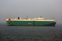 HAE SHIN — Ro Ro Cargo Ship, PANAMA flag, built 1994