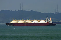 AL RAYYAN — Gas Tanker, Republic of the Marshall Islands flag, built 1997