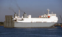 JABAL ALI 11 — Ro Ro Cargo Ship, SAINT KITTS AND NEVIS flag, built 1996