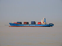 RENJIAN6 — Container Ship, China flag, built 1997