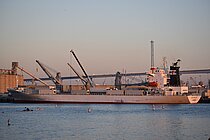 MV DISCOVERY BAY — General Cargo Ship, Liberia flag, built 1997