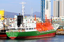BETA 2 — Gas Tanker, ST. KITTS AND NEVIS flag, built 1998