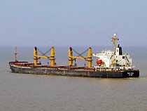 BRAVE ROYAL — Bulk Carrier, BANGLADESH flag, built 2000
