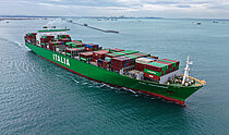 ITAL UNIVERSO — Container Ship, Italy flag, built 2001