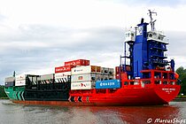 DUBAI VENTURE — Container Ship, Cyprus flag, built 1999