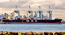 MSC JESSENIA R — Container Ship, Liberia flag, built 2001