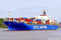 COSCO SHANGHAI — Container Ship, ISLE OF MAN flag, built 2001