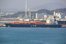 ARD HORIZON — Gas Tanker, Panama flag, built 2002
