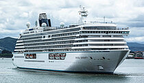 CRYSTAL SERENITY — Passenger Ship, The Commonwealth of the Bahamas flag, built 2003