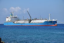 HOOT — Gas Tanker, Panama flag, built 2003