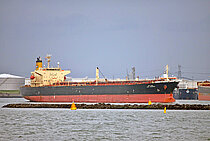 IRA — Oil And Chemical Tanker, CAMEROON flag, built 2004