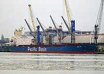PT NANRI — Bulk Carrier, Hong Kong China flag, built 2004