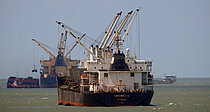 EADOW DXL — Bulk Carrier, Marshall Islands flag, built 2005